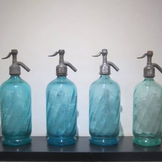 Belle Blue siphons