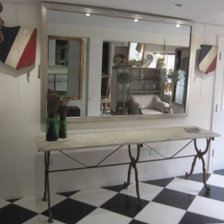 Belle bistro table