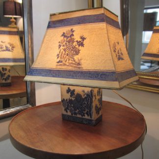Chinese dragon lamp