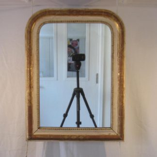 Dinky cream gilt mirror