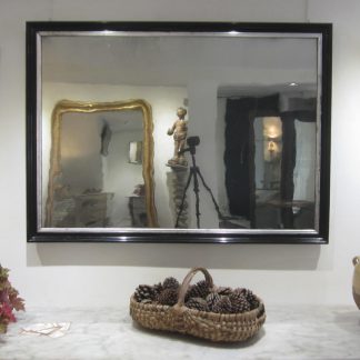 Magic ripple mirror